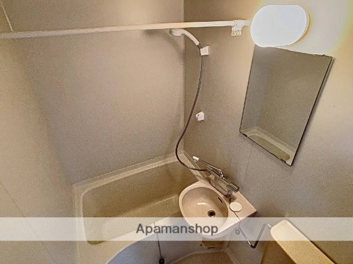 AAラ・イストワール102の風呂