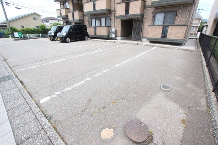 アヴェニールのその他画像