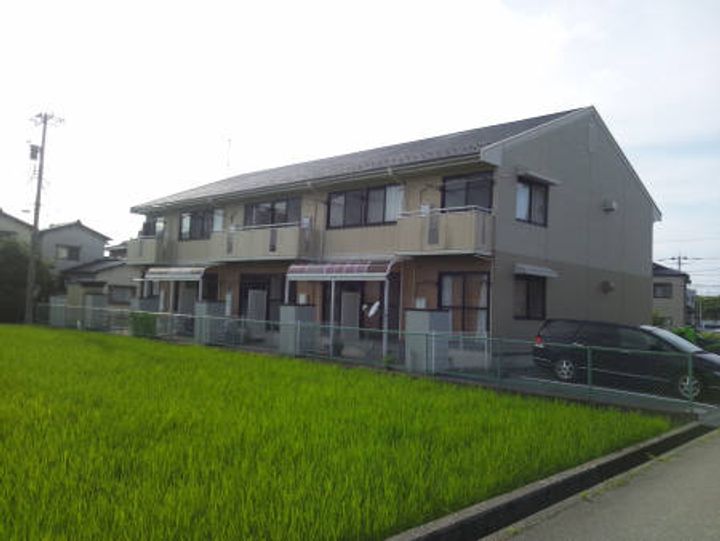 ウエスタンパーク8の外観