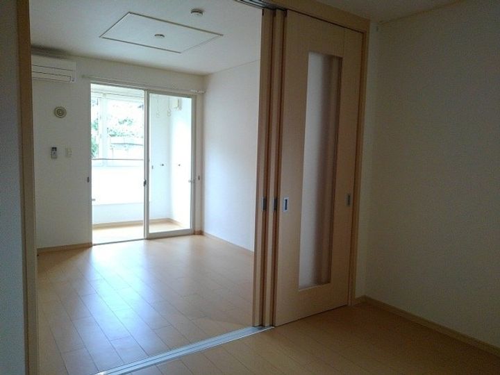 サンパティークⅥの居間