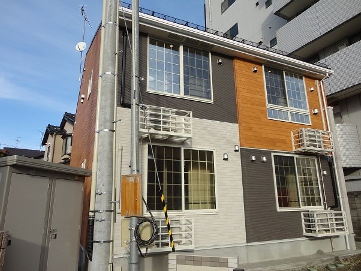 コンフィデンスの外観