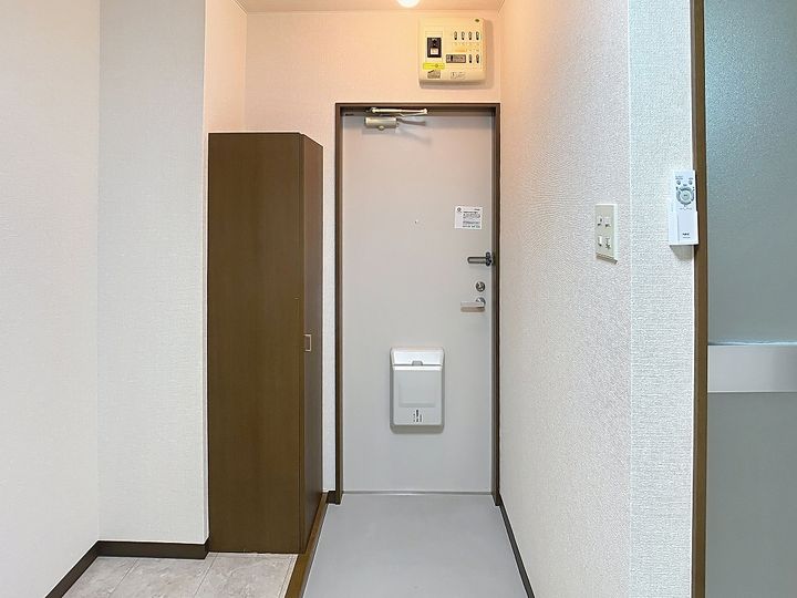 カンパーニュの玄関