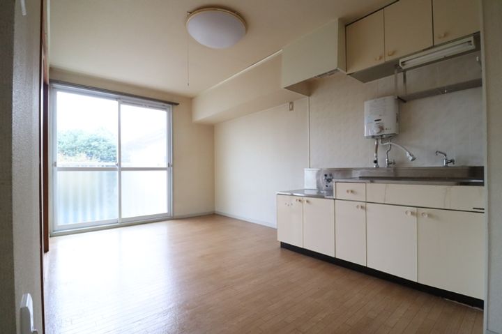 コートファミールの居間