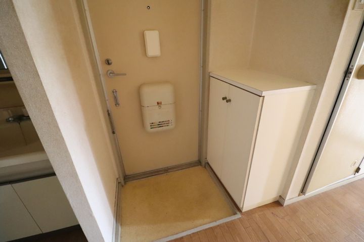 コートファミールの玄関