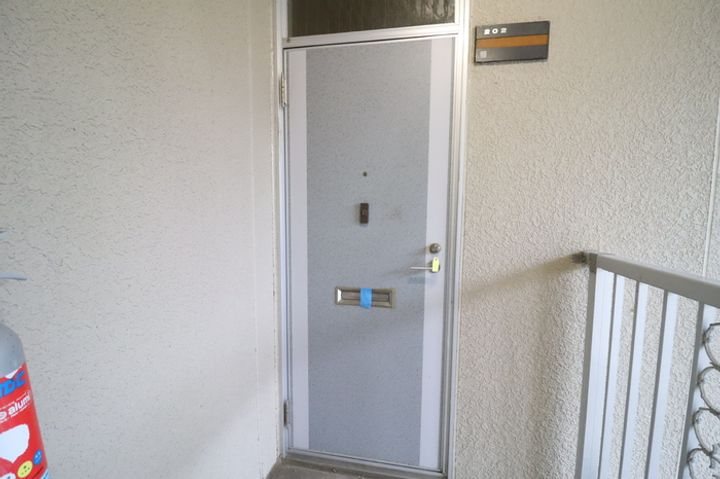 コートファミールの玄関