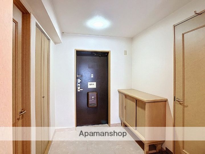 アパガーデンコート金沢駅西605の内装