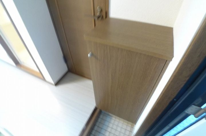 コンフォート藤江308の玄関