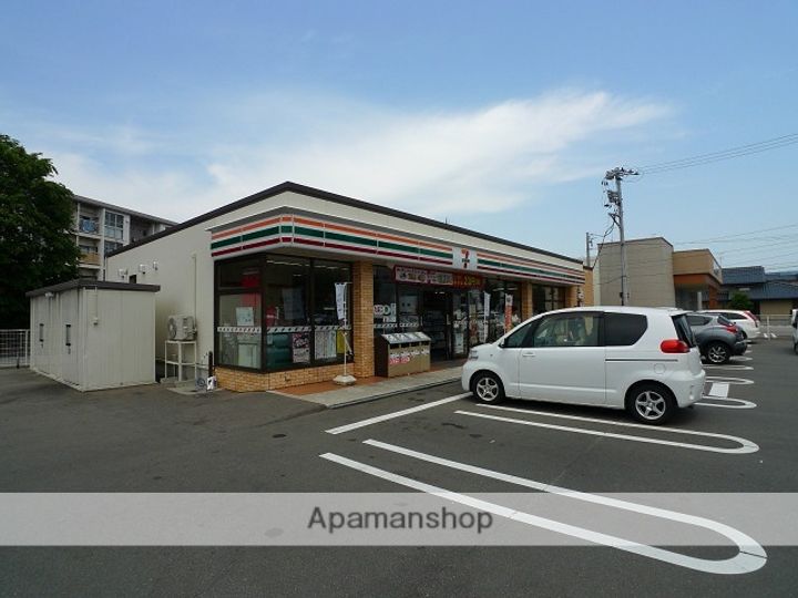エーデルワイス106の周辺