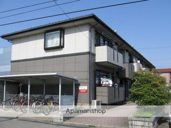 ハイカムール・マーガレット111の外観