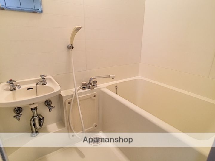 サンライフ若宮302の風呂