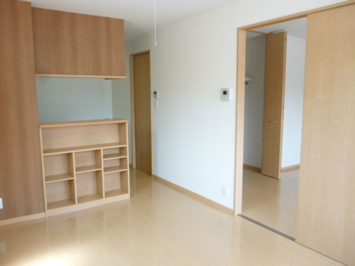 サンライズヒル Aの居間
