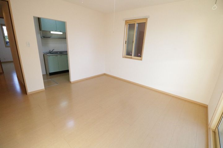 インフィール Aの居間