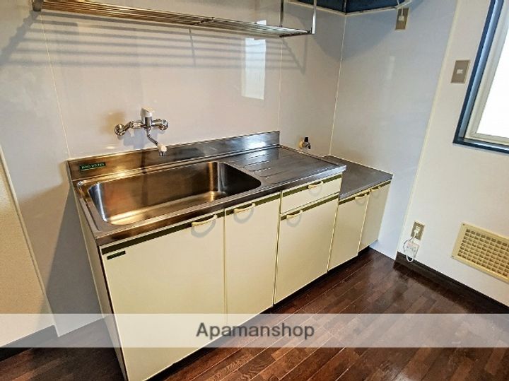 アーバンキッズT102のキッチン