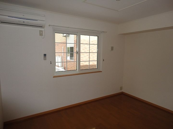 セリオ辰口の居間