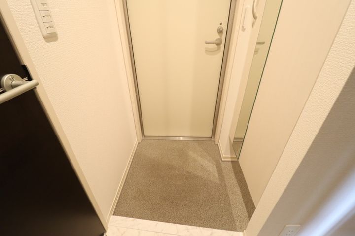 ライツフォルTの玄関