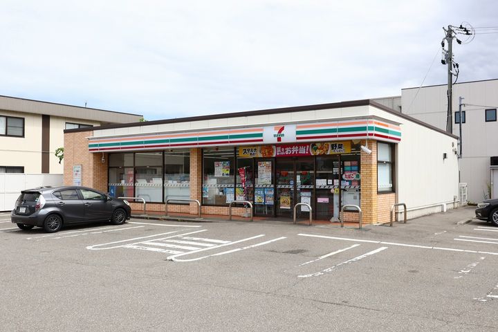 シャルマン御経塚の周辺