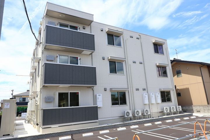 グランファードの外観