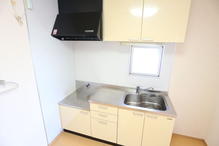 キャッスル北沢金沢のキッチン