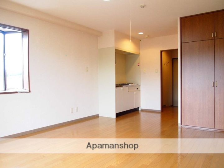 MARGO−98505の居間