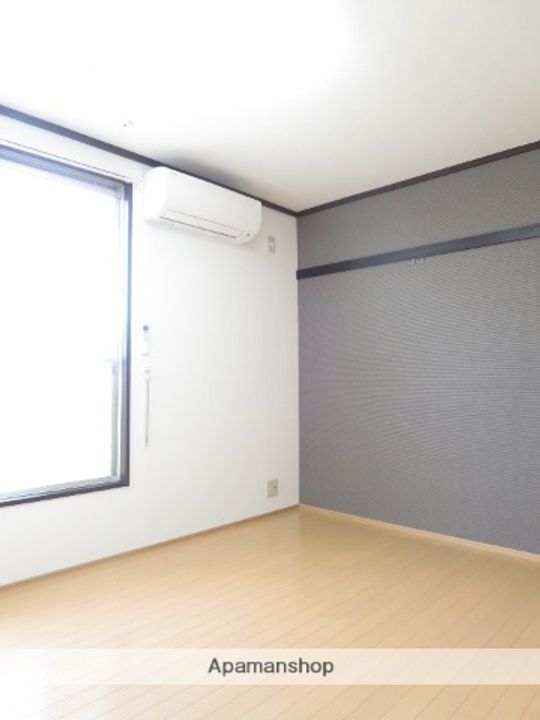 フェリオ押野203の居間