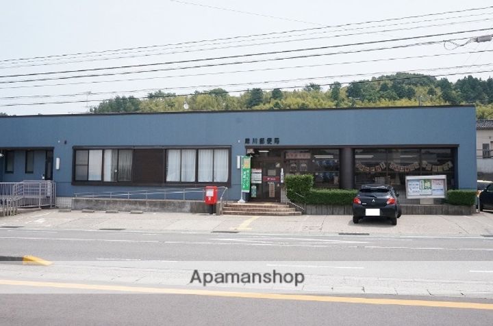 ブルンネン208の周辺