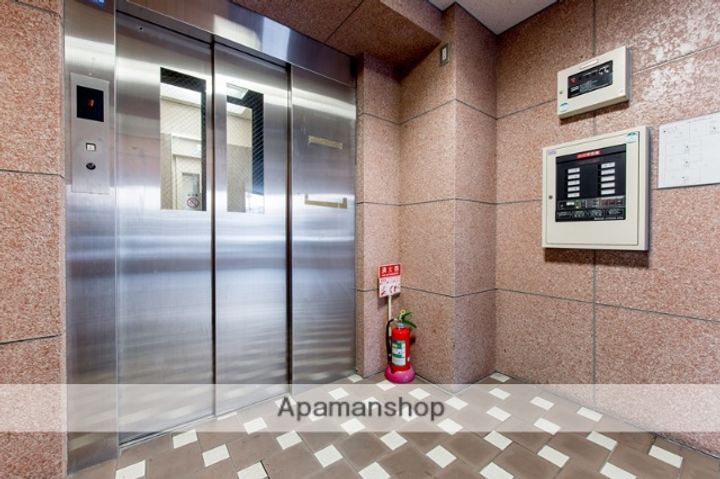 サンハイム涌波407の外観