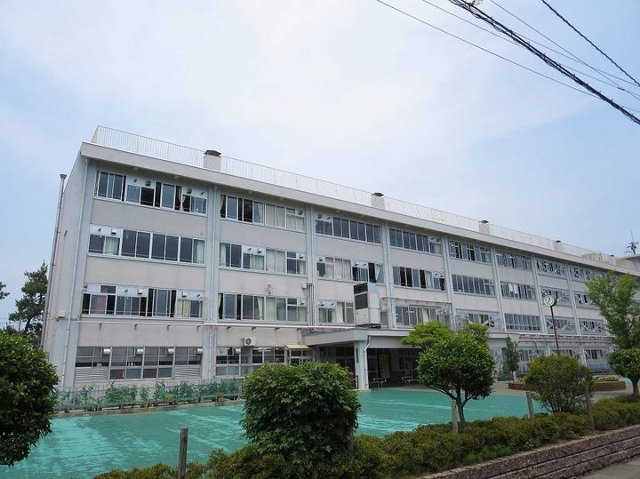 メープルハイムの周辺