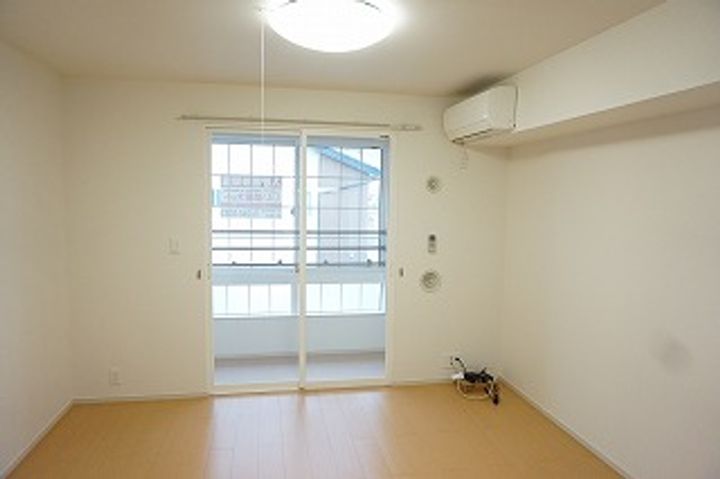 ドルチェⅡの居間