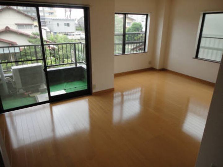 メープルハイムの居間