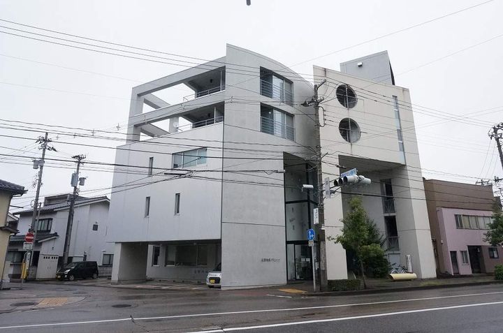 グランカーサ十三間町の周辺