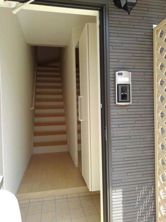 アベリアの玄関