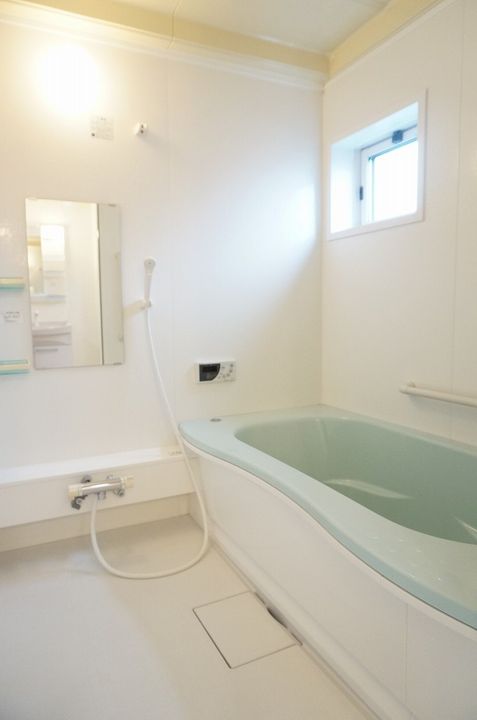 シャトー・モナムールの風呂