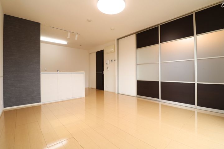 ETERNA(エテルナ)の居間