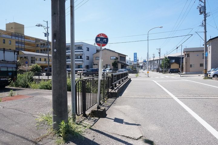 カサベルデⅦの周辺