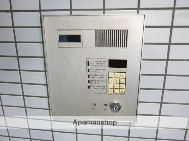 山梨県甲府市朝日1丁目の賃貸マンションの外観