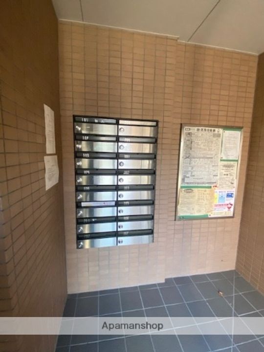 山梨県甲府市善光寺3丁目の賃貸マンションの外観