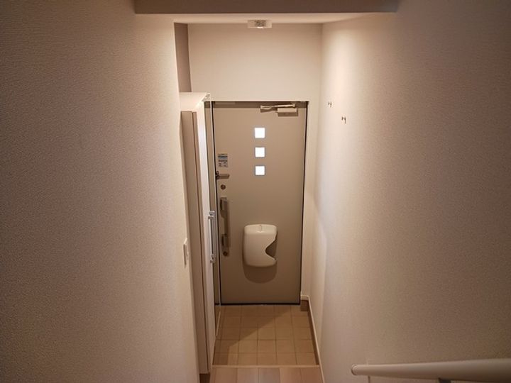 ソラーナの玄関