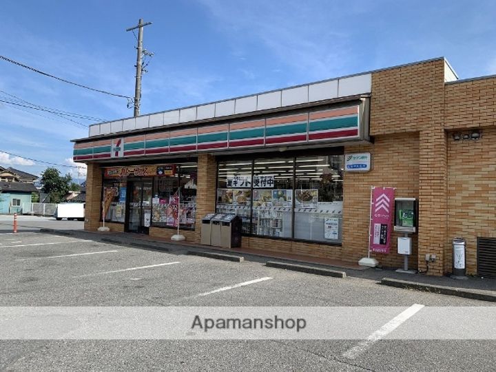 エム・カーサ101号の周辺