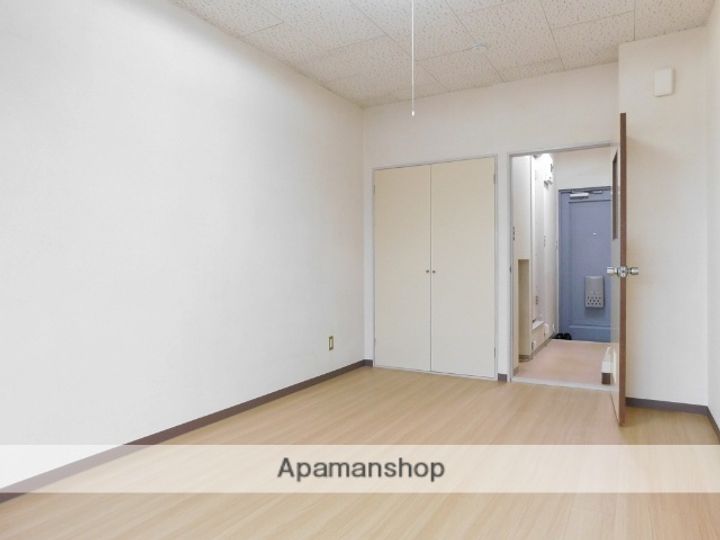 サンファスト甲府317号の内装