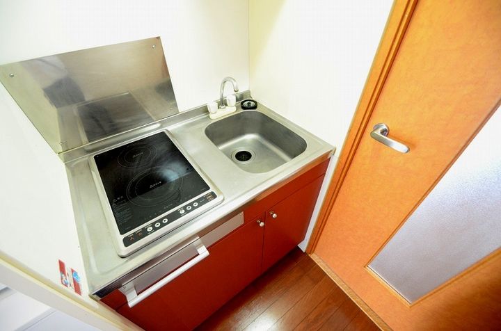 レオパレスレナールいさわのキッチン