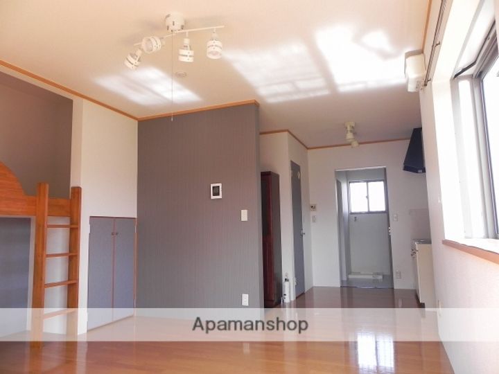 パールハイツ102号の内装