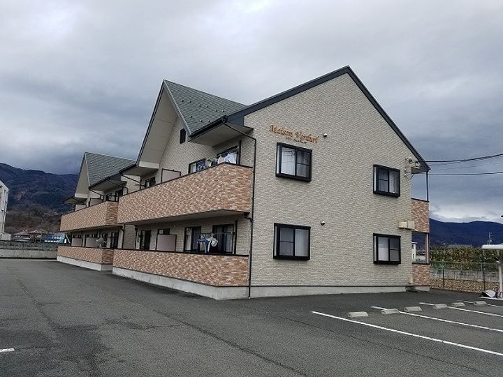 メゾンヴェルデュール101号の外観