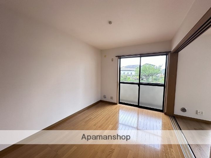 メゾンヴェルデュール101号の内装