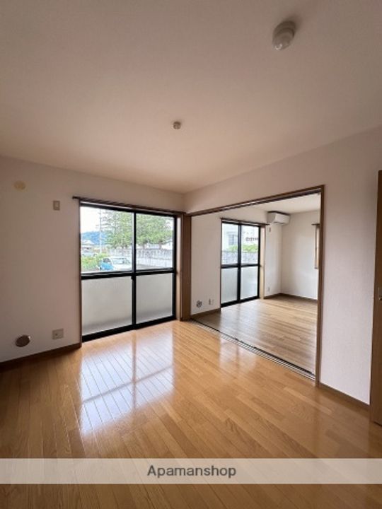 メゾンヴェルデュール101号の内装