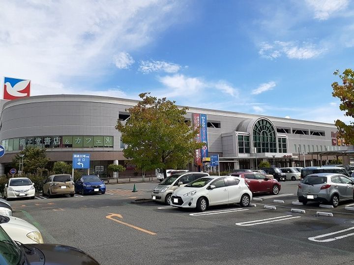 ヒカルサ甲府国母 イーストの周辺