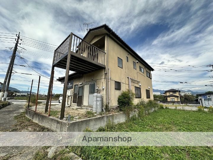 メゾン・ユウ F棟F-2号の外観