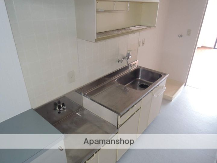 中村第8ビル305のキッチン