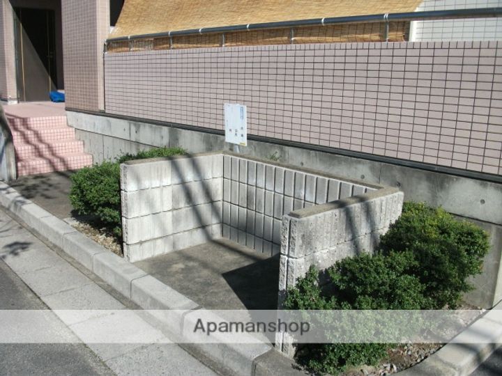 アクアポリスランドマーク2000A-4の外観