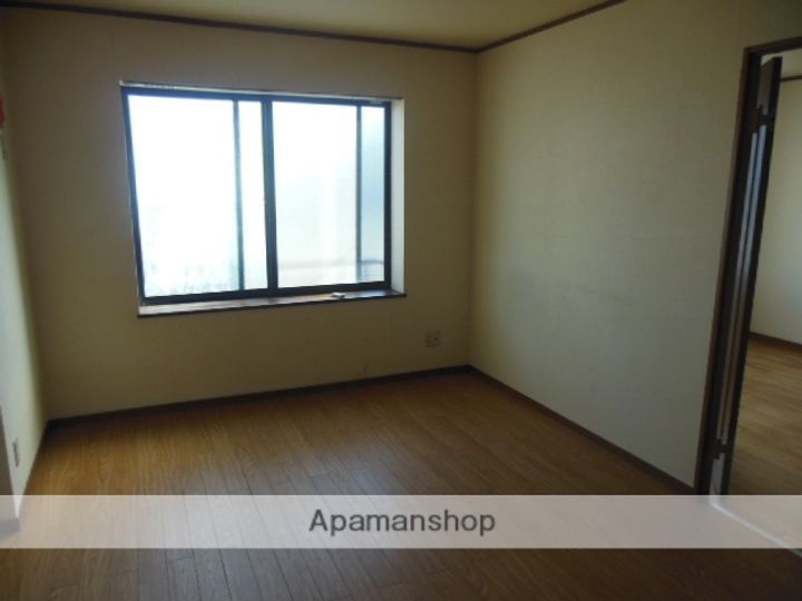 SUPREME MATUNO103の居間