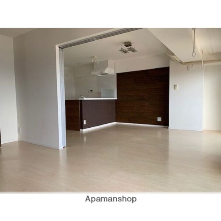 エスポアールアスカの居間